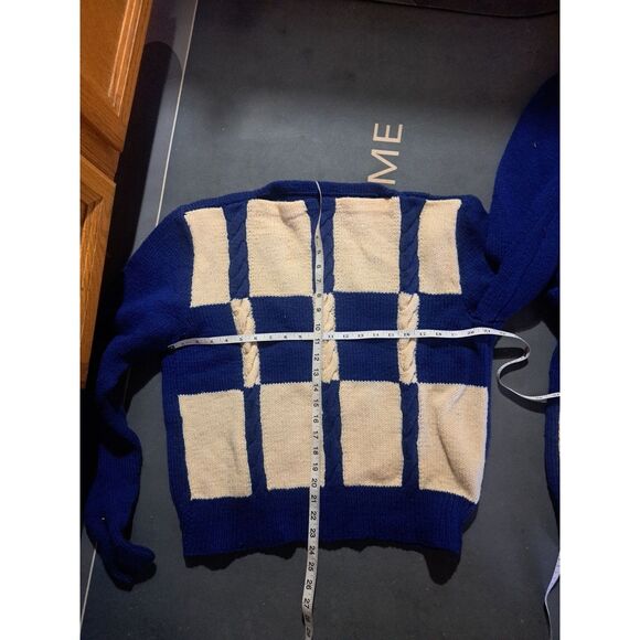 UGLY SWEATERS SALE! Hand knit His/Hers or adult/kid Cable knit Large & Small - Picture 2 of 7